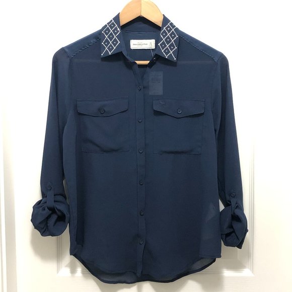 ✨HOST PICK✨
*BRAND NEW* Abercrombie & Fitch Sheer Navy Blouse - Size XS - Picture 3 of 8